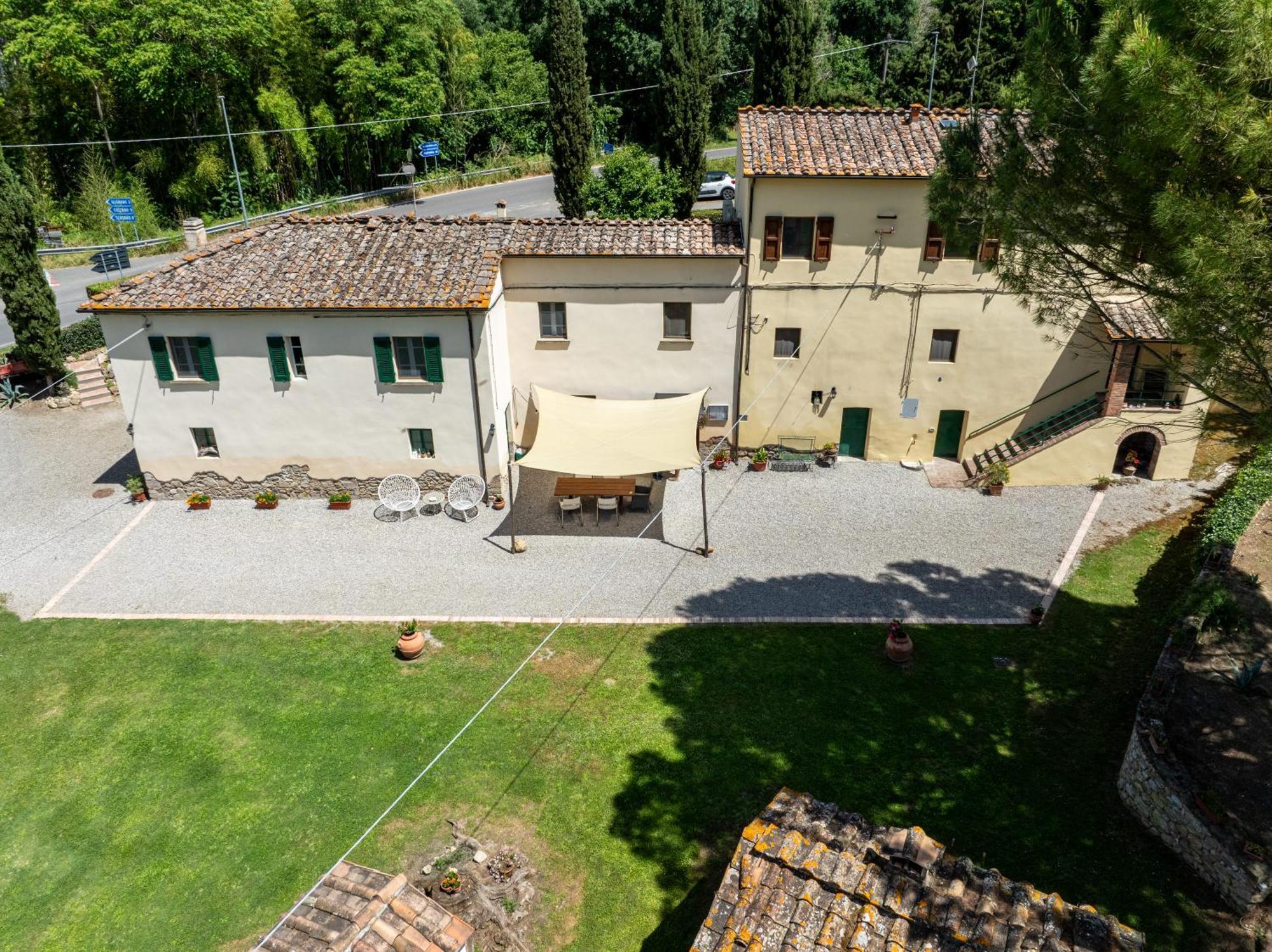 Апартаменты Molino Del Prato Вольтерра Экстерьер фото