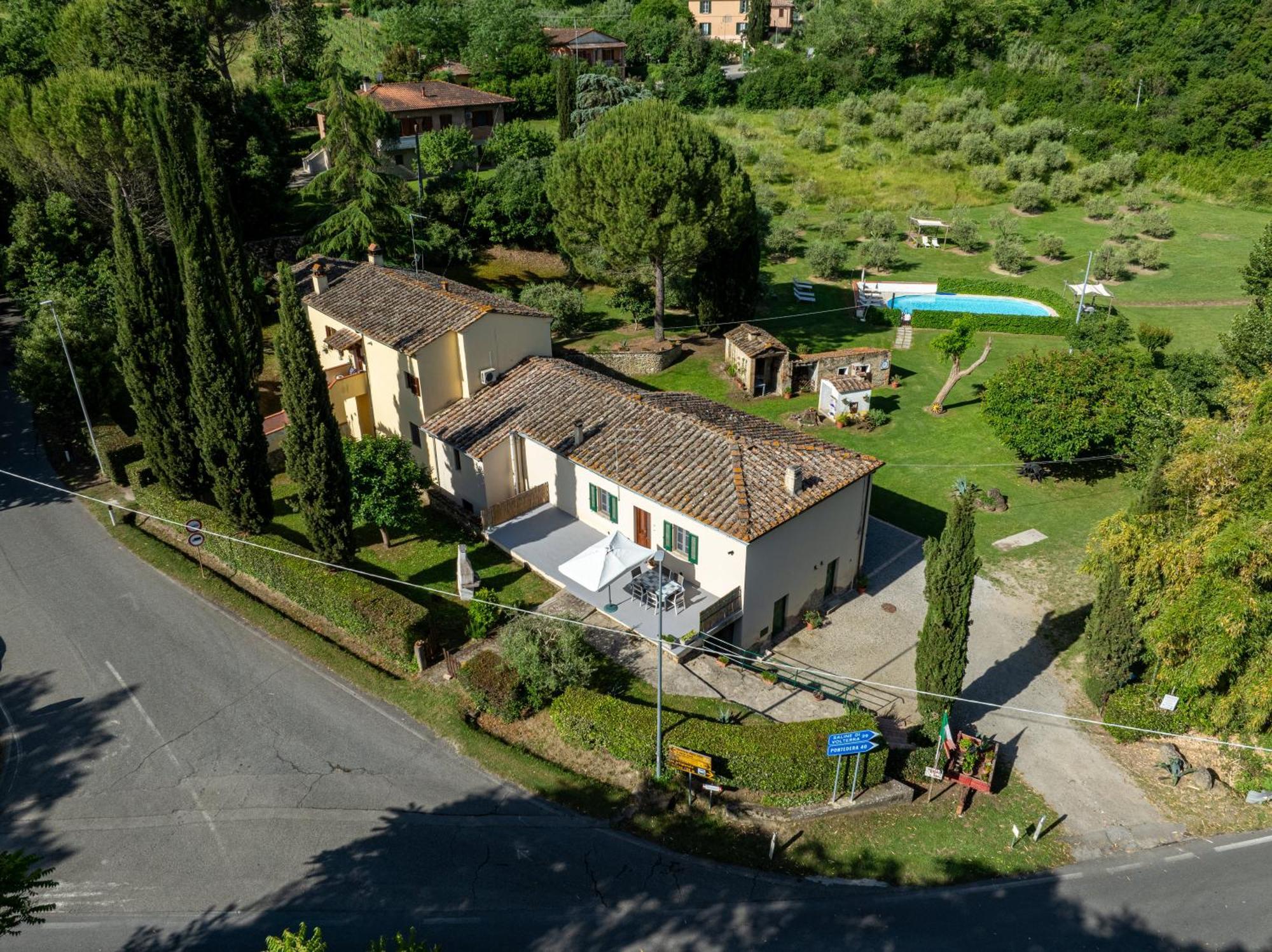 Апартаменты Molino Del Prato Вольтерра Экстерьер фото